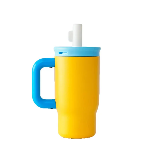 Mug kaʻa me ka lima a me ka ʻōpala