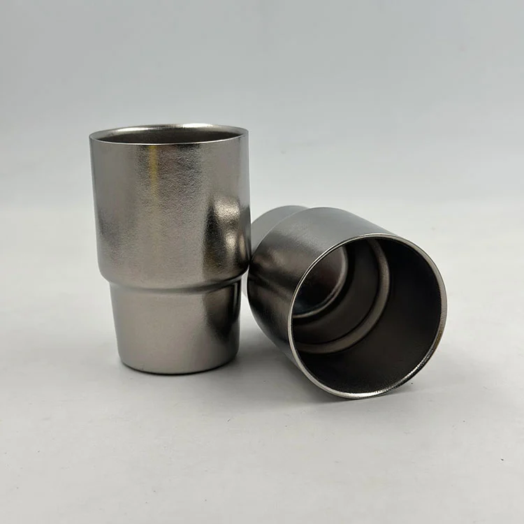 ʻO ka palaoa ma Titanium